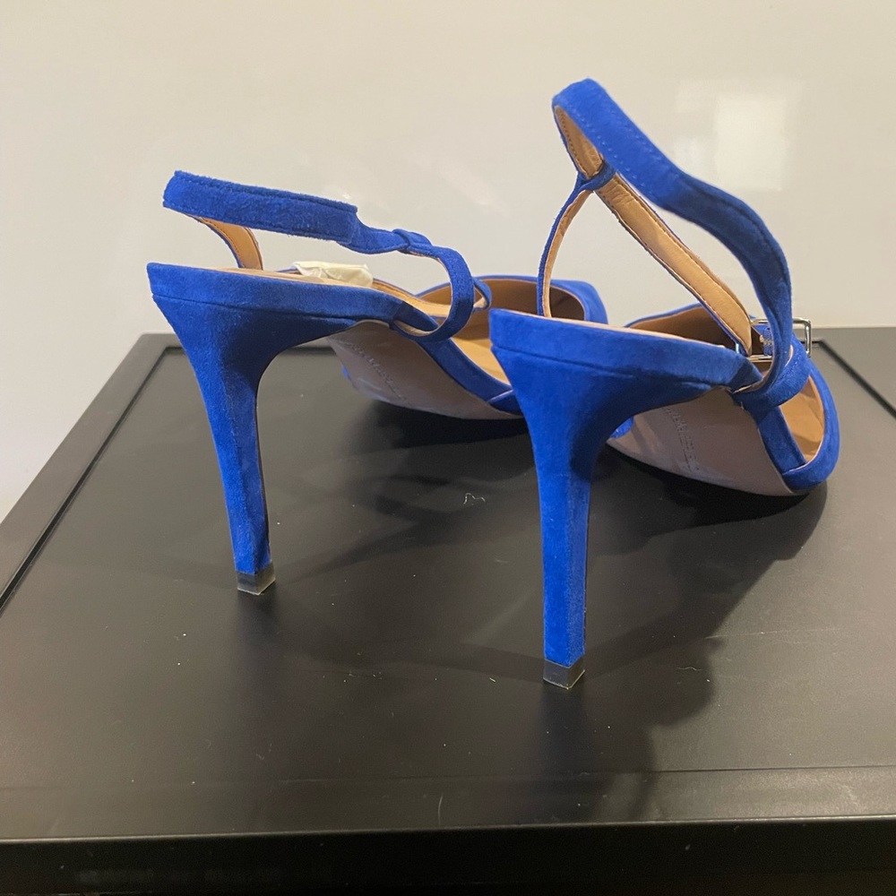 Banana Republic Royal Blue Suede Heels. Size 8.5 - Picture 3 of 3